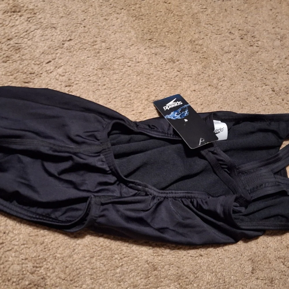 NWT/ SPEEDO / SOLID SUPER PROBACK Onepiece  PROLT / BLACK  SIZE 12/28 yo…